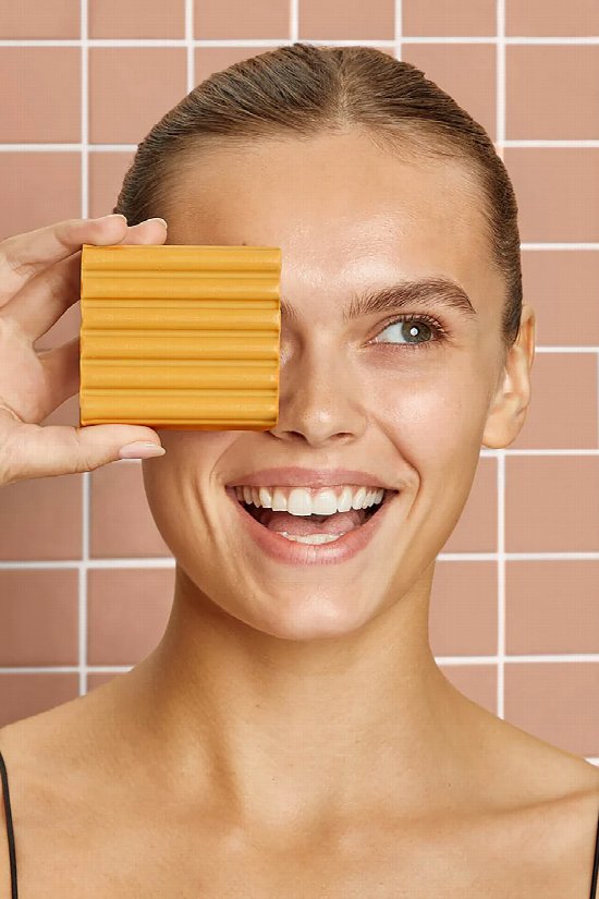 Kojic Acid Face & Body Wash Bar 2
